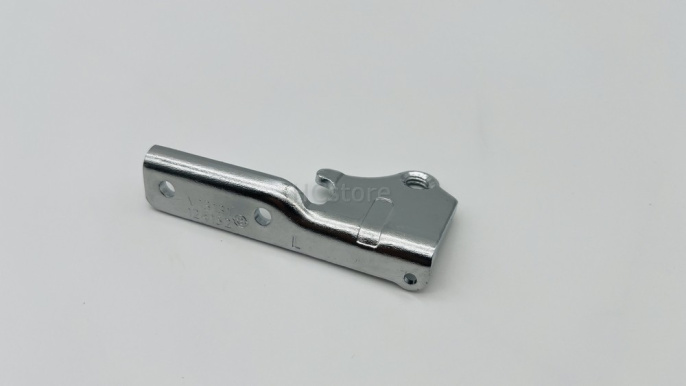 Петля левая средняя для холодильника Haier C4F744CMG