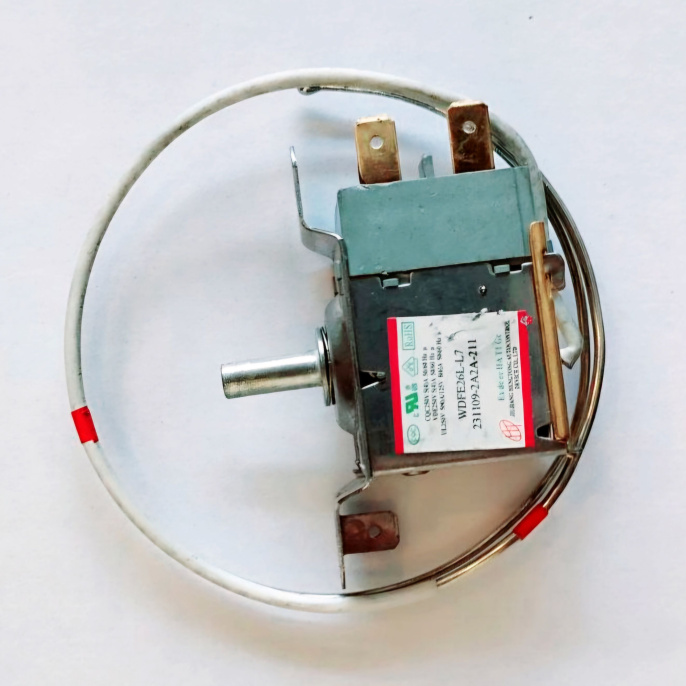 Датчик температуры, термостат для холодильника Candy CBCH7226WRU